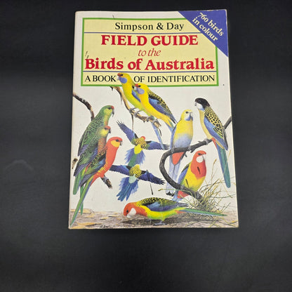 FIELD GUIDE to the Birds of Australia by Simpson Day book cover