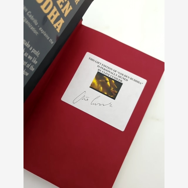 Golden Buddha (the Oregon Files) by Clive Cussler, Adventure Signed by Clive Cussler — photo 2