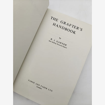 Grafter's Handbook by R.J. Garner (Cloth, 1967) Natural History by R.J. Garner — photo 2
