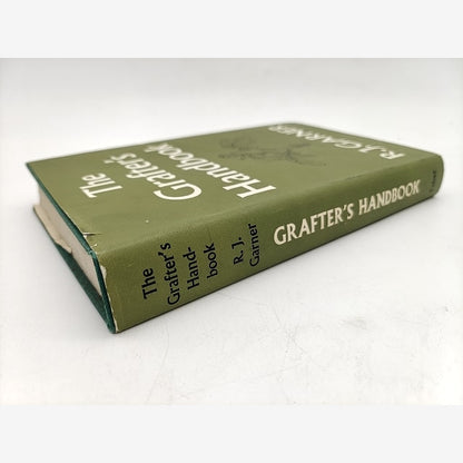 Grafter's Handbook by R.J. Garner (Cloth, 1967) Natural History by R.J. Garner — photo 6
