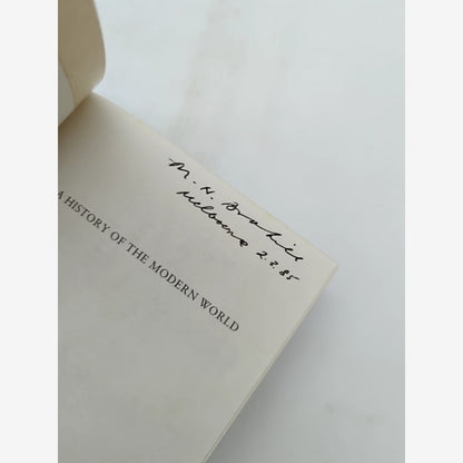 History Of The Modern World: From 1917 To The 1980s by Paul Johnson by Paul Johnson — photo 5