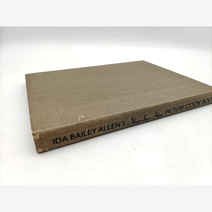 Ida Bailey Allen's Step By Step Picture Cookbook, Ida Bailey Allen, Cloth 1952 — photo 5