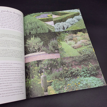 Jekka McVicar New Book of Herbs — photo 4