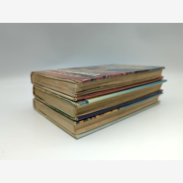Len Beadell 3x Hardcover 1st Edition Bundle Still in the Bush, End of an Era, S… by Len Beadell — photo 3