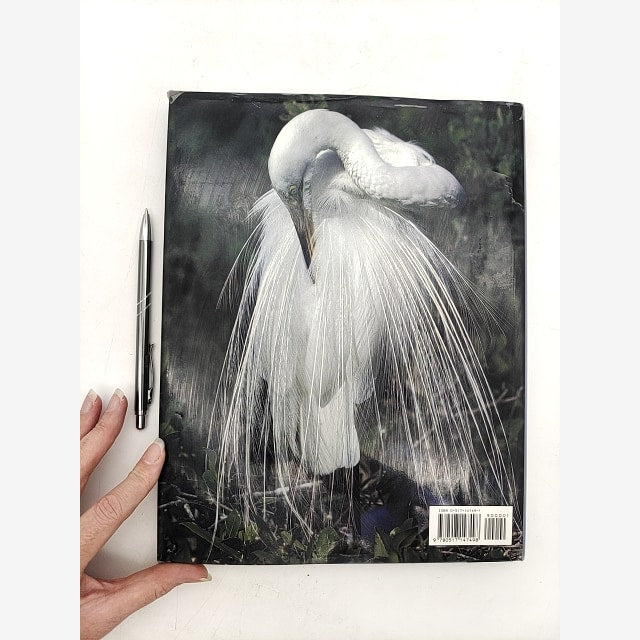 Lords Of The Air The Smithsonian Book Of Birds by Eugene S. Morton & Jake Page — photo 5