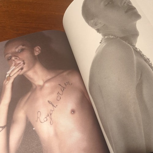 Mu Magazine by Deanne Cheuk, Issue 2 1998, Western Australia, Vintage Arts 1990s — photo 8