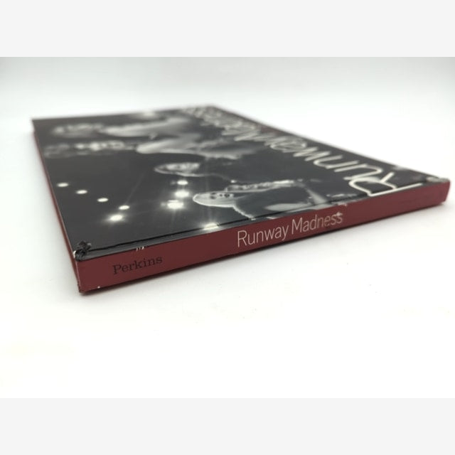 New York Fashion Coffee Table Book: Runway Madness by Robin Givhan, LARGE — photo 5
