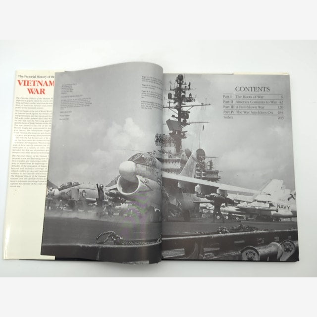 Pictorial History Of The Vietnam War by Jan Swafford, Vietnam War, Large Book by Jan Swafford — photo 3