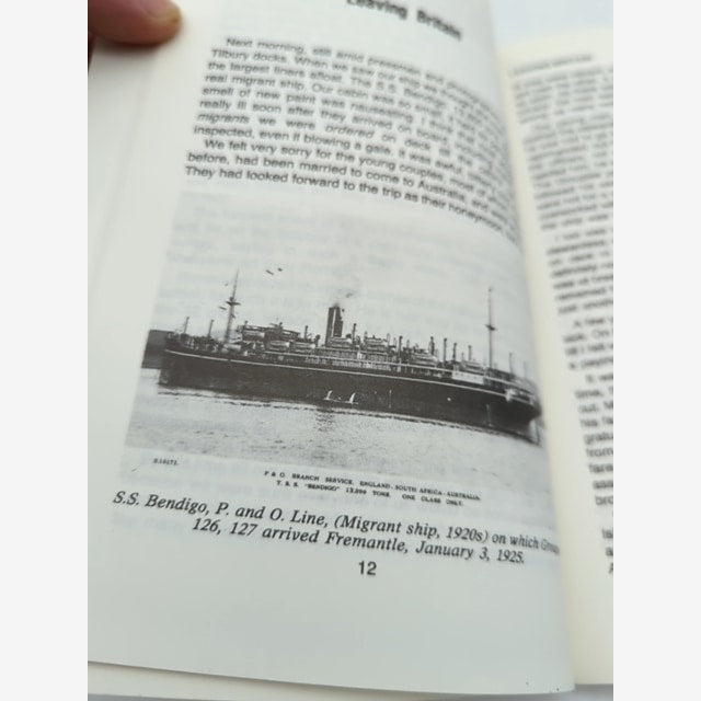 The Lean Years by Millie McRobb (1984) 1st Edition Signed, Australia History by Millie Mcrobb — photo 2