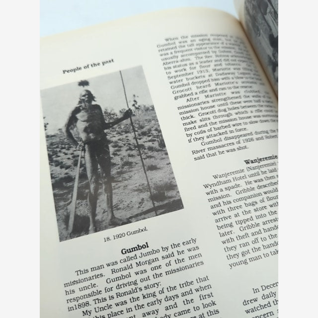 THE OOMBULGURRI STORY by Neville Green, Australian History, Scarce, Rare by Neville Green (Ed.) — photo 3