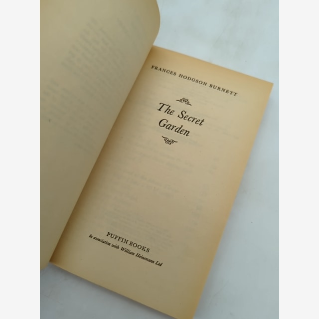 The Secret Garden by Frances Hodgson Burnett, Classic Literature — photo 3